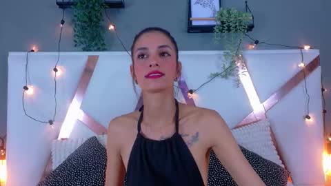 C H A N E L online show from November 22, 3:53 am