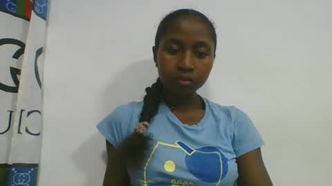 chantale483461 online show from March 10, 5:22 am