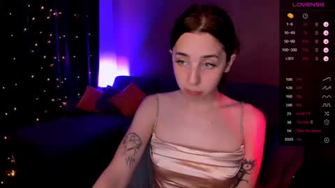 Charli online show from June 25, 8:18 am