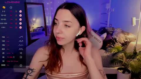Charli online show from June 19, 7:56 am
