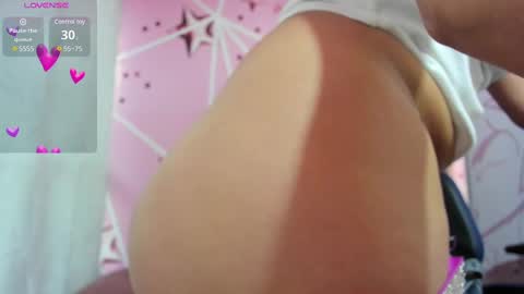 charlott_daphne online show from January 17, 10:56 pm