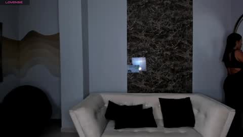 Charlotte online show from January 15, 10:49 am