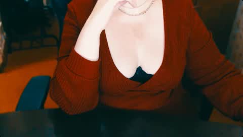 CharlotteXTasty online show from January 21, 6:23 pm