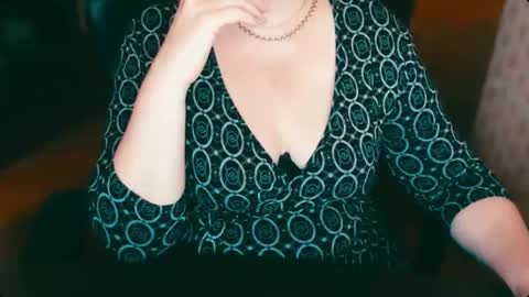 CharlotteXTasty online show from February 10, 10:42 am