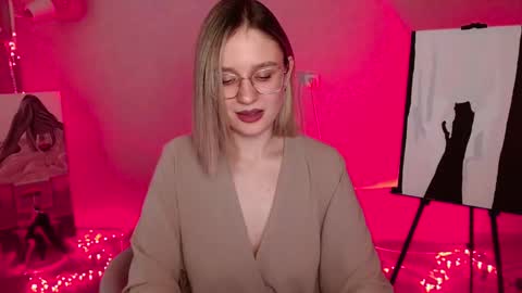 Michelle  online show from March 3, 6:09 am