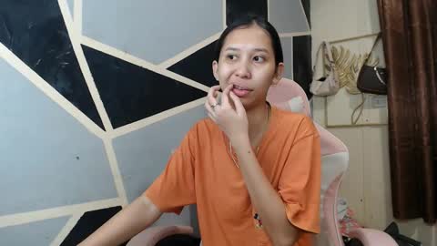 Charm online show from February 20, 8:49 am