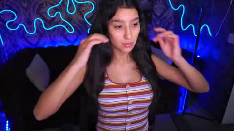 SweetMoco online show from January 28, 8:04 am