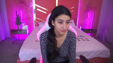 SweetMoco online show from January 23, 7:00 am