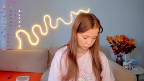 Em online show from September 18, 8:24 am