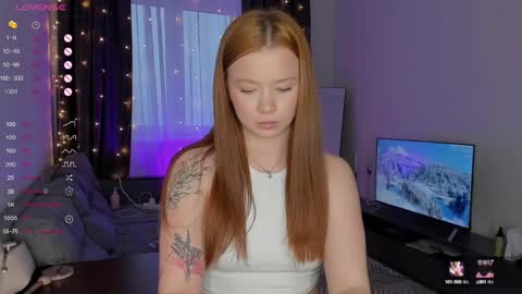 Em online show from March 5, 2:56 pm