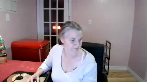 chealsiek online show from November 23, 1:30 am