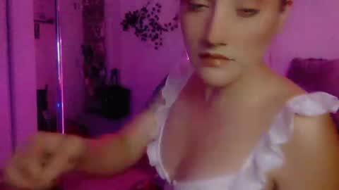 cherrieamaretto online show from October 12, 7:11 am