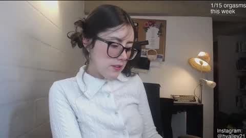 Sarah Prez online show from February 18, 4:33 am