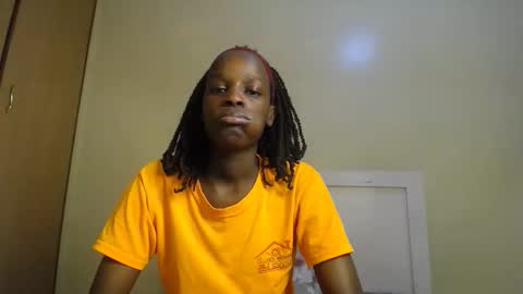 cherrycuddle2 online show from December 19, 7:17 pm