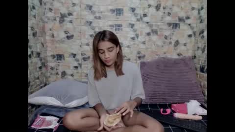 leah is the name online show from February 28, 7:08 am