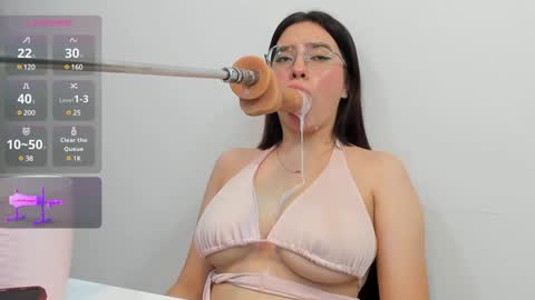 Cherryl online show from December 18, 7:30 pm