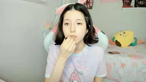 cherrycute666 online show from October 13, 12:46 am