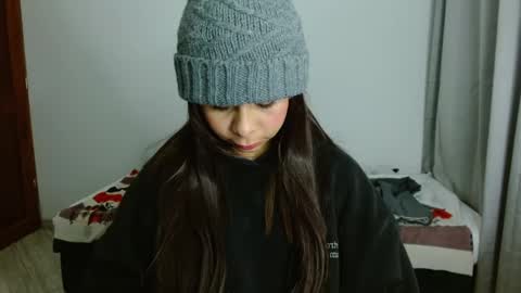 Airam online show from October 18, 2:14 am