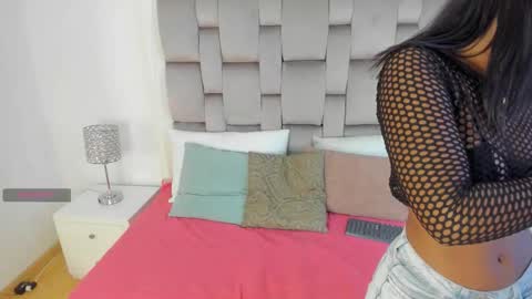 Chiki online show from October 5, 7:52 pm