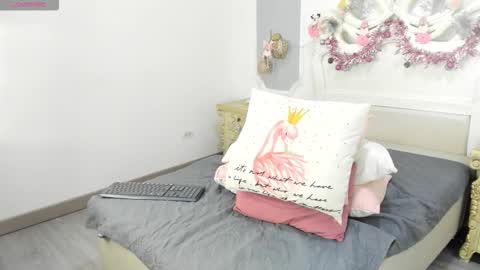 Chiki online show from November 29, 8:24 pm