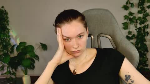 Bella online show from April 5, 9:52 am