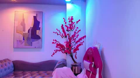 Chloe online show from March 9, 11:13 am