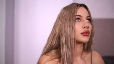 Chloe GraceeX online show from February 7, 10:57 pm