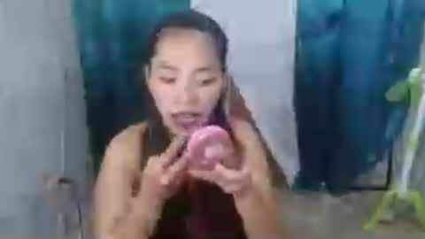 chloe and harlot online show from July 12, 11:00 am