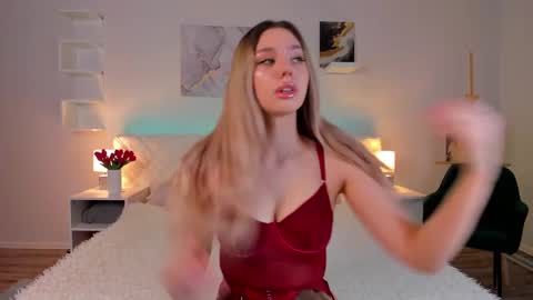 Chloe Lov GTM2 Mon Tue Thu Sat Sun 0400am - 1030m online show from March 3, 1:07 am