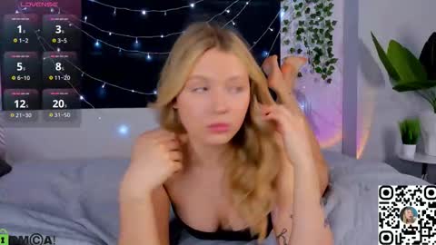 Chloe Lov GTM2 Mon Tue Thu Sat Sun 0400am - 1030m online show from February 21, 1:17 am