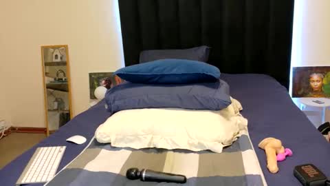 Chloe Chrome online show from February 28, 5:12 pm