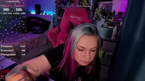 ChloeKohaku online show from February 11, 1:20 pm