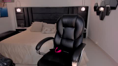 Chloe  OF chloemanson online show from December 16, 9:52 pm