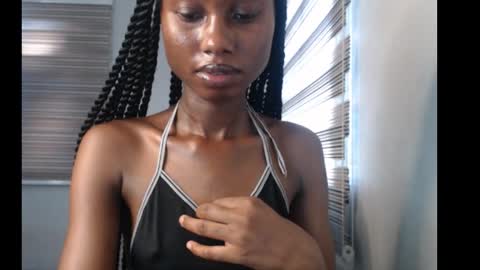 choco_petitqueen online show from November 5, 8:08 am