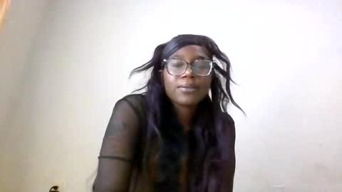 chocolatebunny2026 online show from June 10, 4:16 pm