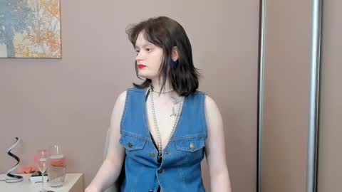 Cassandra online show from March 30, 9:20 am