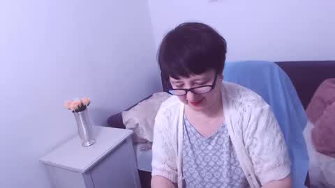 Christa online show from February 8, 10:51 pm