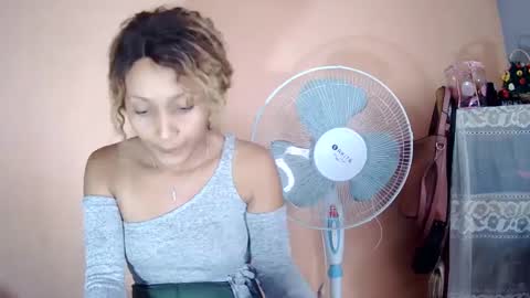 christine213 online show from March 8, 9:24 am