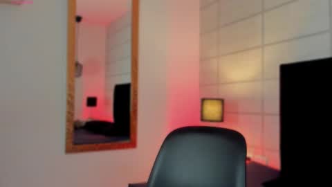 Christine  online show from October 14, 12:19 pm