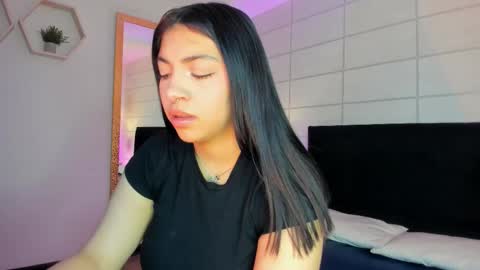 Christine  online show from February 16, 11:54 am