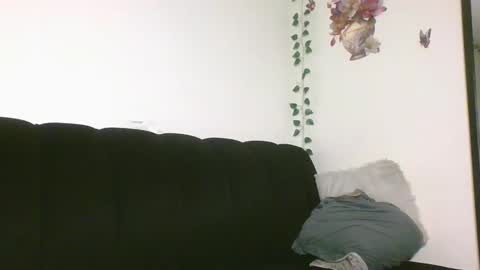 chroe22 online show from March 13, 7:15 pm