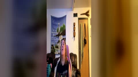 Chubbybunny99s rich room online show from July 8, 3:20 am