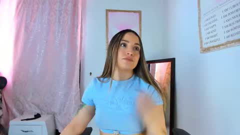 Ciindy Lovers online show from March 22, 3:18 pm