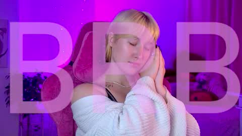 Cin Bellamy online show from October 13, 2:36 am