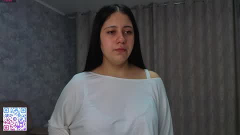 Tisha online show from April 22, 8:33 am