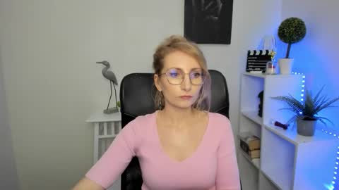 Cinderella online show from February 17, 6:56 am