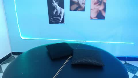 Cinthya online show from March 3, 7:09 pm