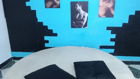 Cinthya online show from September 22, 7:23 pm