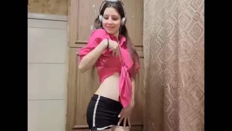 Lisa Salivan online show from November 24, 11:51 pm