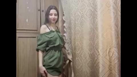 Lisa Salivan online show from December 2, 11:18 pm